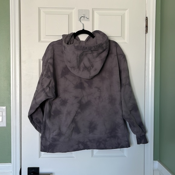 Aritzia TNA gd wash boyfriend hoody - Picture 2 of 6